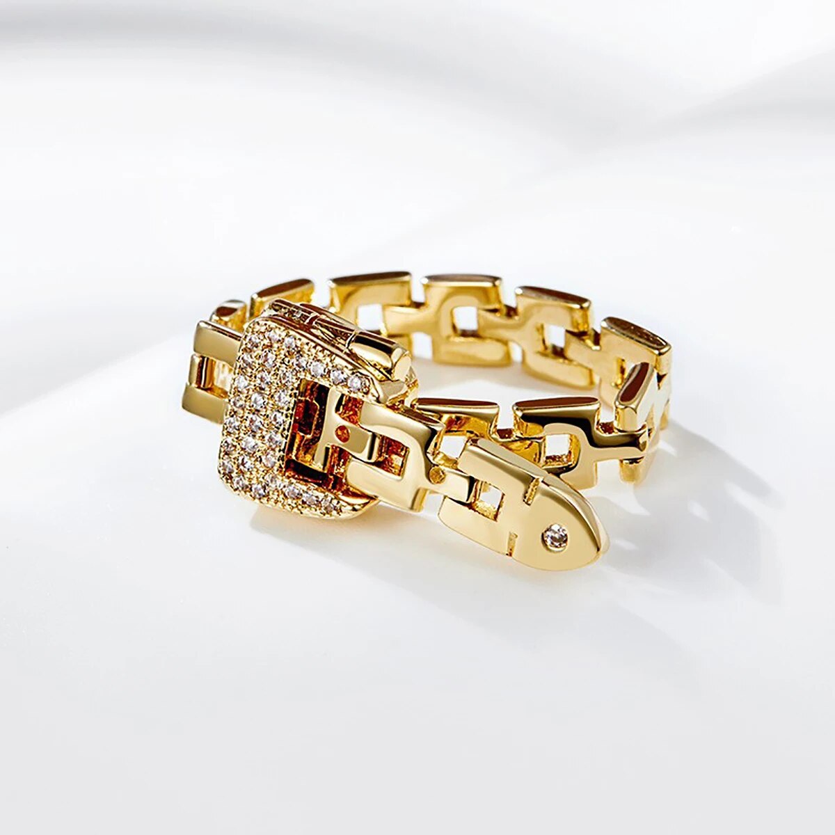 Lirconia™ - Shiny Belt Ring