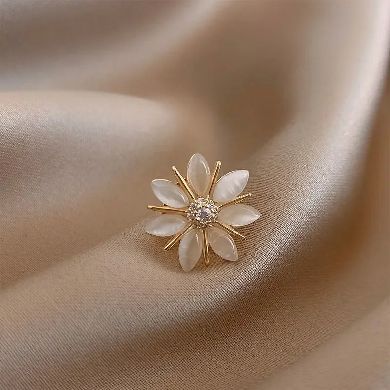 Blühende Eleganz: Modisches Blumenschleifen-Broschen-Set für Damen