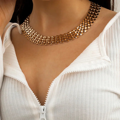 Glamorous Drapery Necklace
